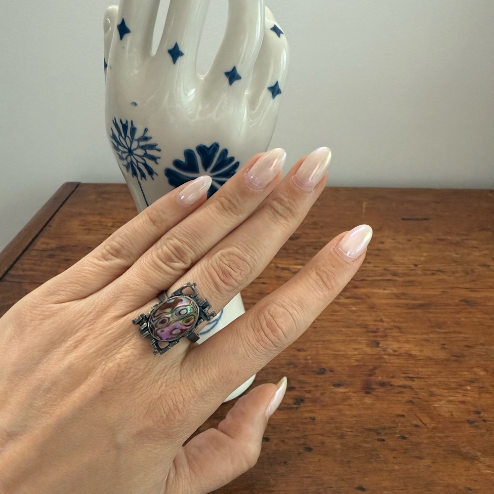Elegant Silver and Pink Gemstone Ring